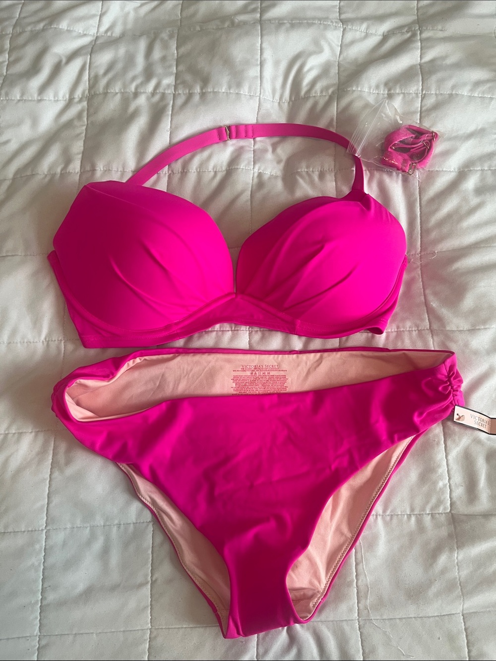 Victoria’s hot pink bikini padded Angel convertible 34DD NWT Classic Hipster XL